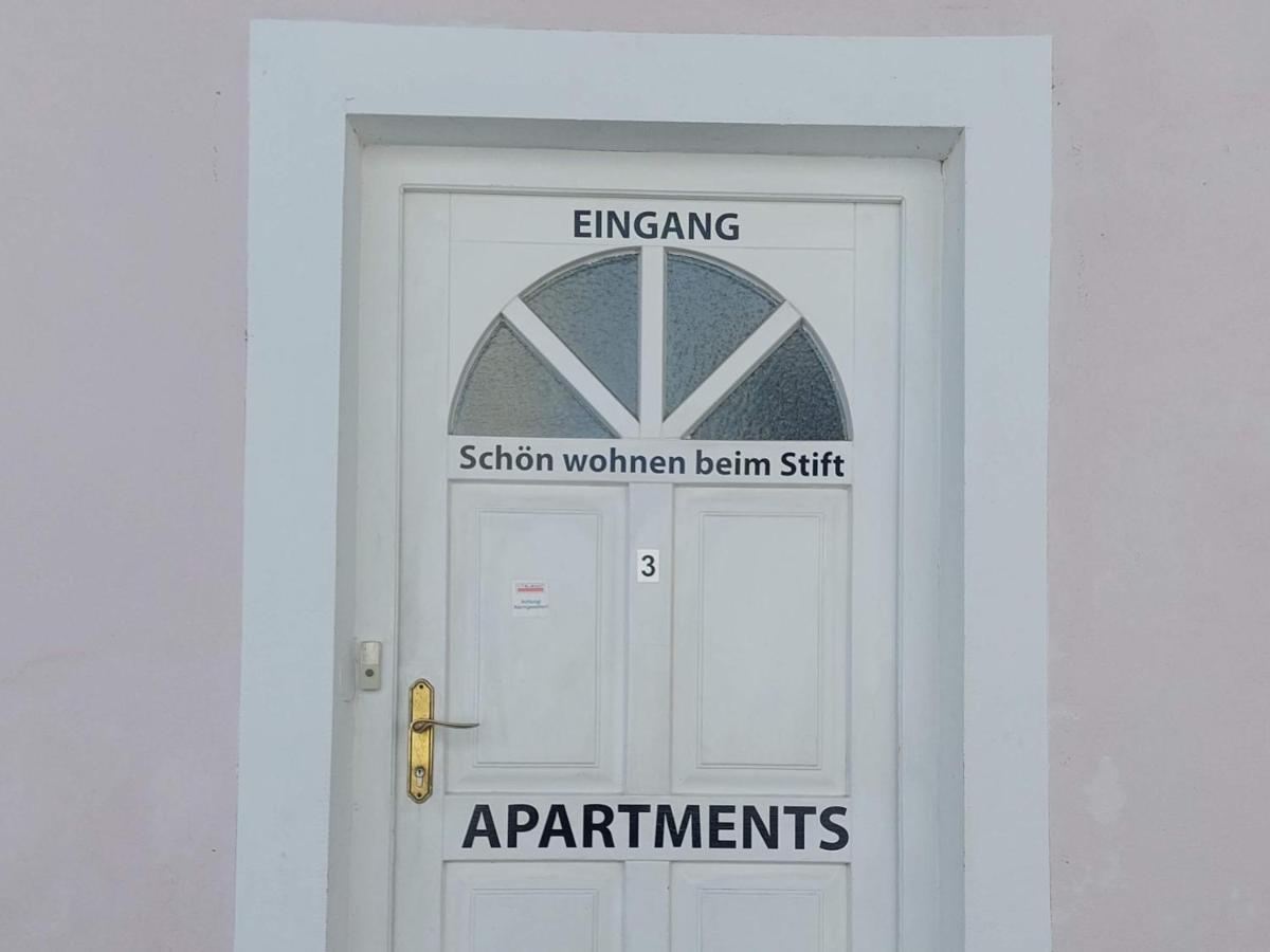 Schon Wohnen Beim Stift Melk Apartment Exterior photo